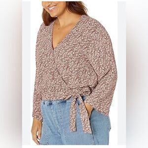 Madewell Floral Wrap Top in Pink and White